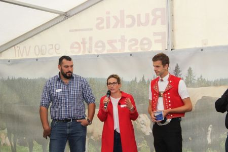beef_18_Wil_Eroeffnung_Boesch_Daniel_Wider_Tanja_Senn_Nicolas_2.JPG